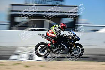 media/Mar-25-2024-Moto Forza (Mon) [[8d4319bd68]]/3-Intermediate Group/Session 4 (Front Straight Speed Pans)/